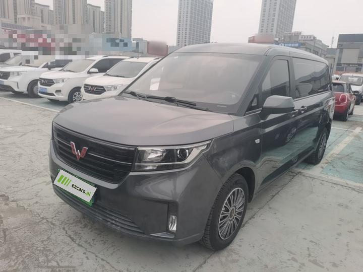 Wuling 2021 1.5T MT Comfort