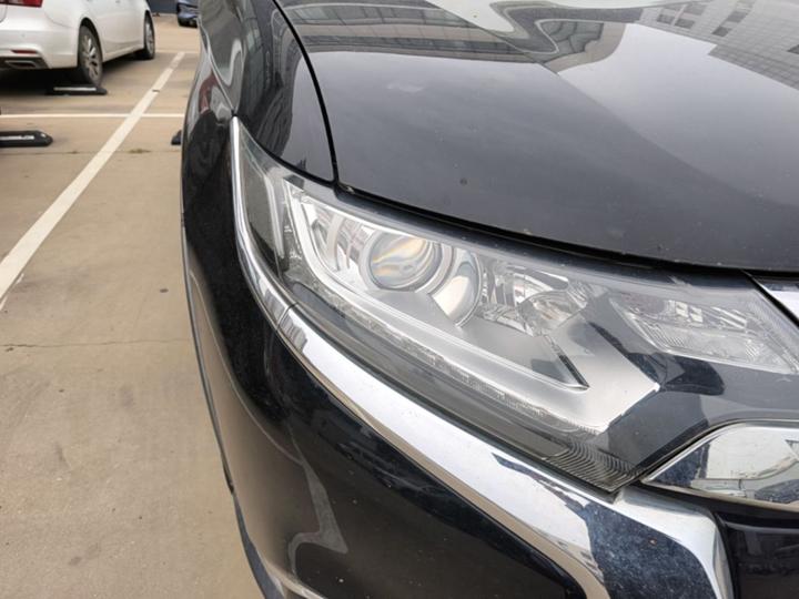 Outlander 2018 2.0L RWD Honor 5-Seater photo 7