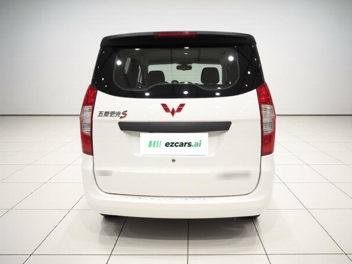 Wuling Hongguang 2020 1.2L S Base China VI LSI photo 5