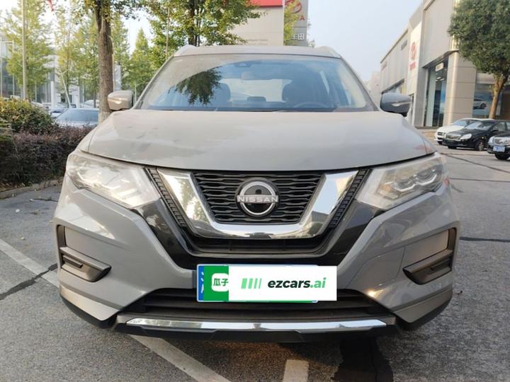 X-Trail 2025 2.0L RWD Leading photo 2