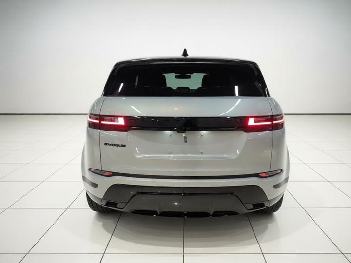 2024 Range Rover Evoque L SE photo 3