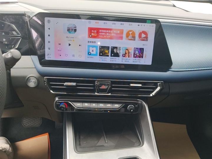 GAC Trumpchi GS3 2023 270T photo 8
