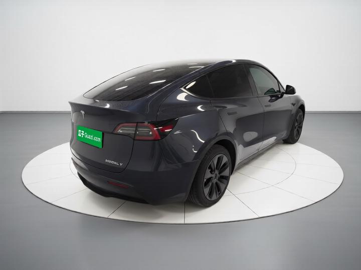 Model Y 2024 RWD photo 6