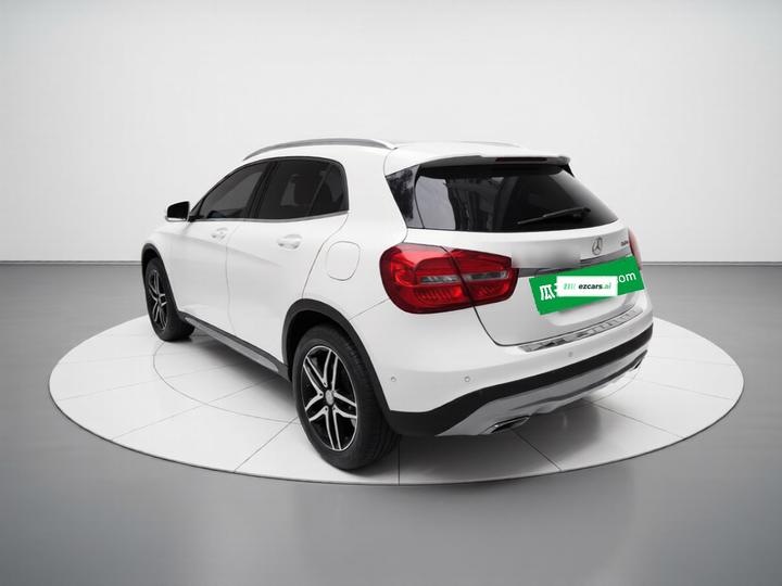 GLA 2016 GLA 220 4MATIC Fashion photo 4