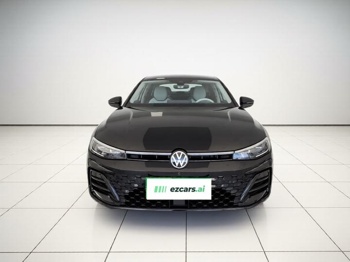 Passat 2025 Pro 380TSI photo 2