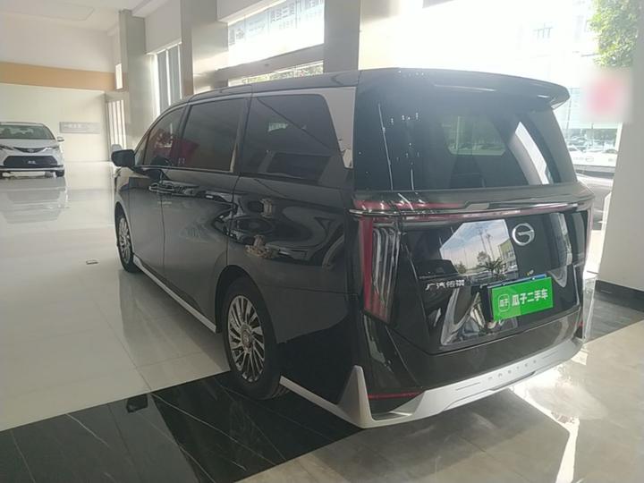 GAC Trumpchi M8 2026 HEV Supreme photo 4