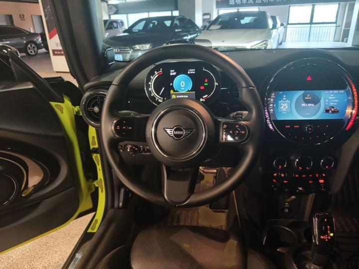 2023 Facelift 1.5T COOPER CABRIO photo 6
