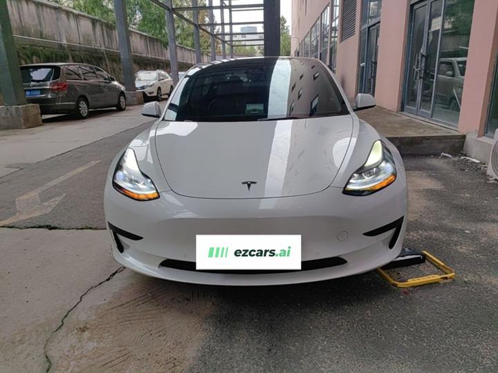 Model 3 2022 RWD photo 2