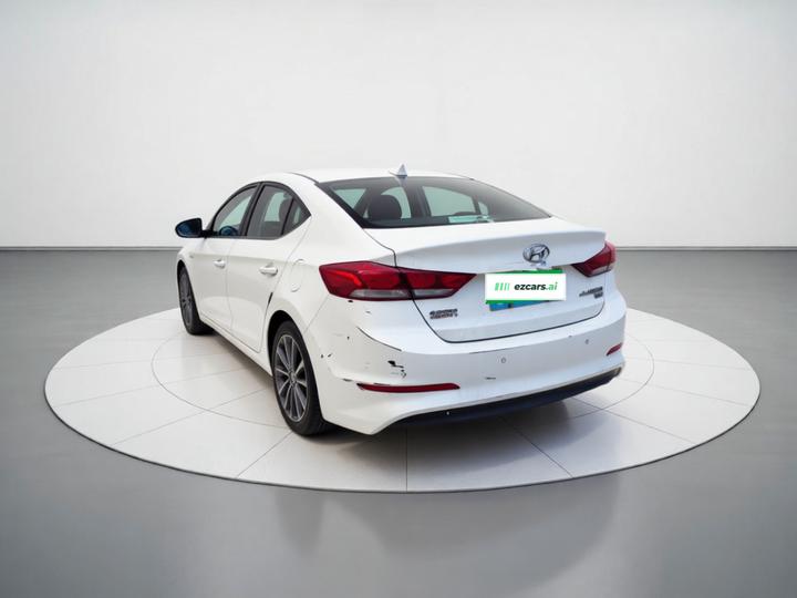 Elantra 2016 1.6L AT Smart Elite photo 4