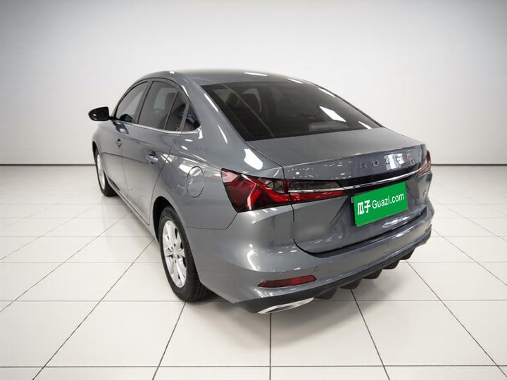 i5 2023 1.5L CVT Luxury photo 4