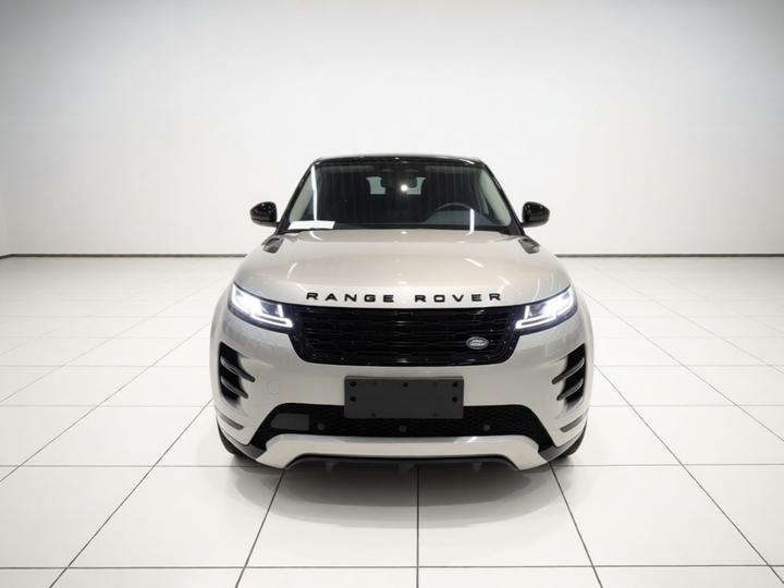 2024 Range Rover Evoque L SE photo 2