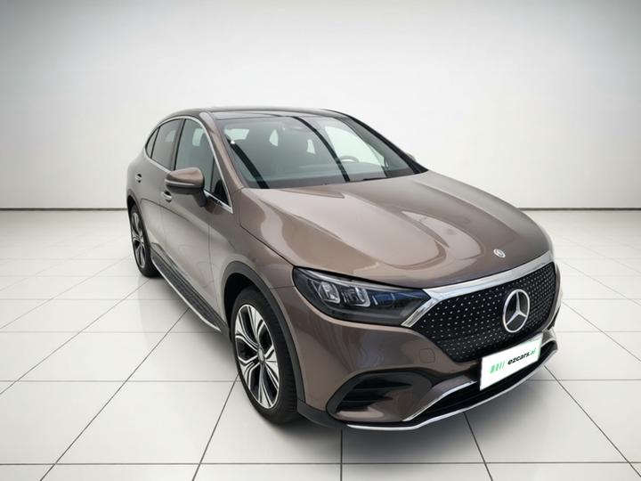 EQE SUV 2023 350 4MATIC Luxury photo 3