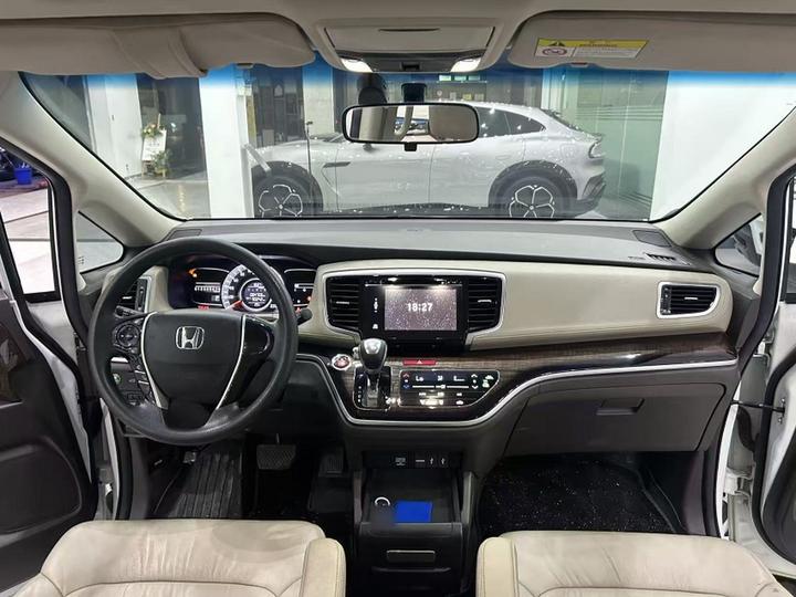 Odyssey 2017 2.4L Luxury photo 8