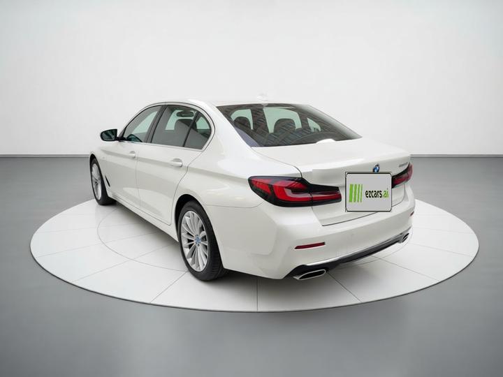 5 Series 2022 Facelift 525Li Luxury photo 4