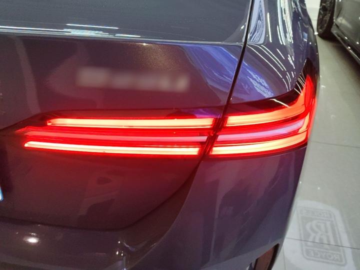 5 Series 2024 525Li M Sport Package photo 7