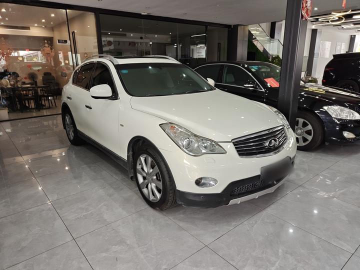 QX50 Imported 2013 2.5L RWD photo 3