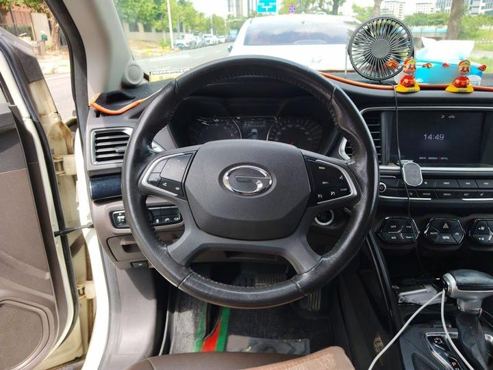 GAC Trumpchi GS4 2017 235T AT RWD Luxury Connected photo 3