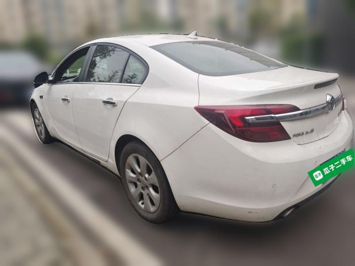 Regal 2015 1.6T Elite Tech photo 4