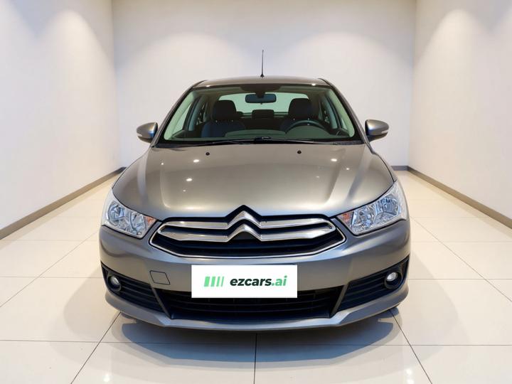 2013 Sedan 1.6L AT photo 2