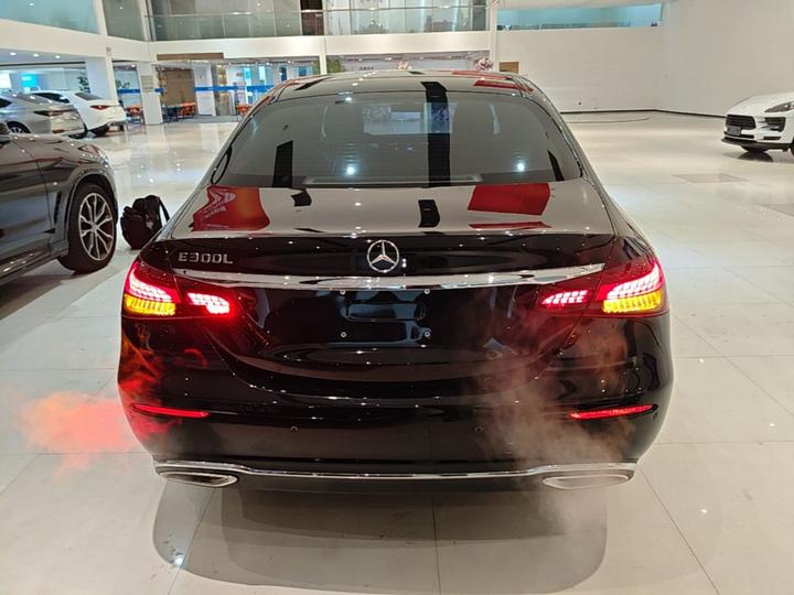 E-Class 2022 Facelift E 300 L Luxury photo 5