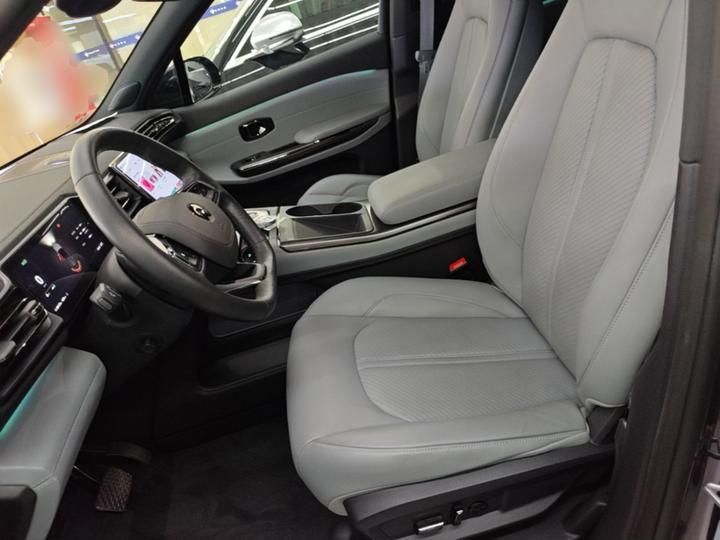 ES6 2020 610KM Performance photo 6