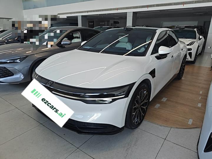 007 2025 RWD ADAS 75kWh