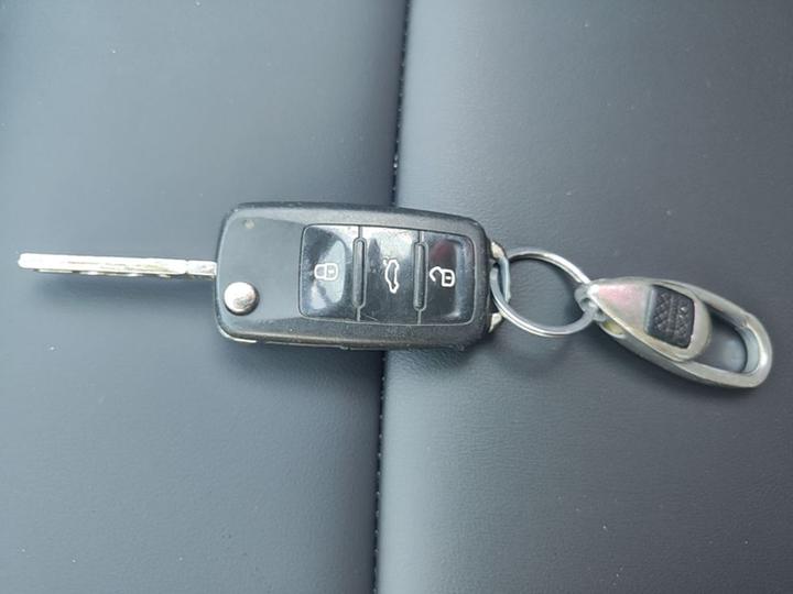 Lavida 2015 1.6L AT photo 8