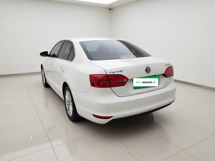 Sagitar 2014 1.4TSI AT Luxury photo 4