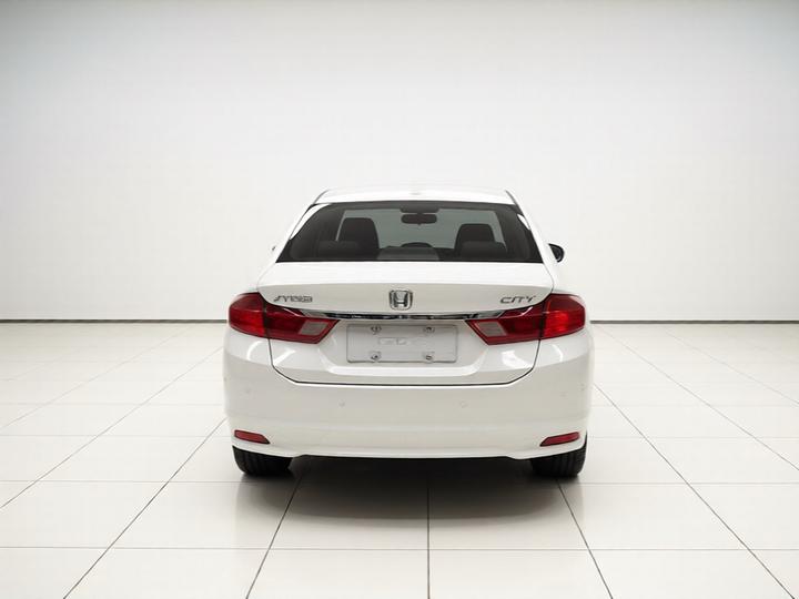 2015 1.5L CVT Comfort photo 3