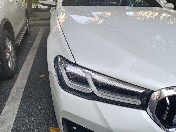 5 Series 2018 530Li Leading M Sport Package photo 7