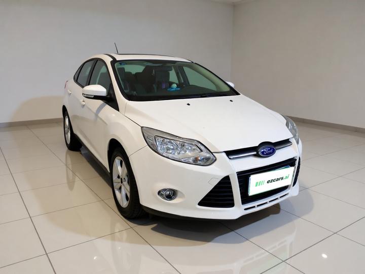 Focus 2012 Sedan 1.6L AT photo 3