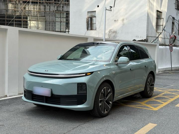 Li Auto L6 2025 Max Smart Refresh Edition