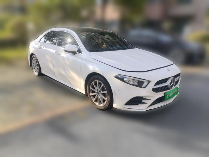 A-Class 2020 A 200 L Sport photo 3