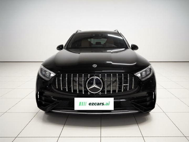 GLC 2024 GLC 260 L 4MATIC Dynamic 5-Seater photo 2