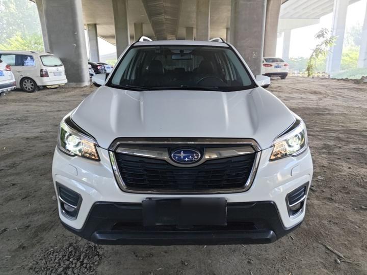 Forester 2021 2.0i Luxury photo 2