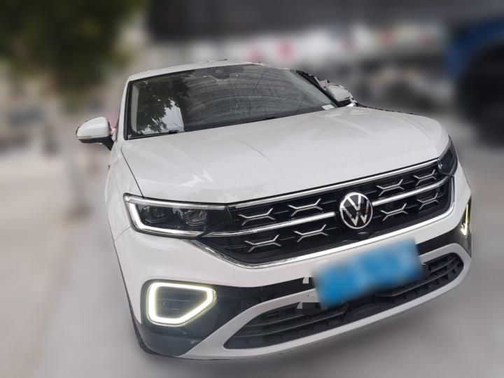 Tayron 2023 300TSI RWD Luxury Plus Advanced photo 3