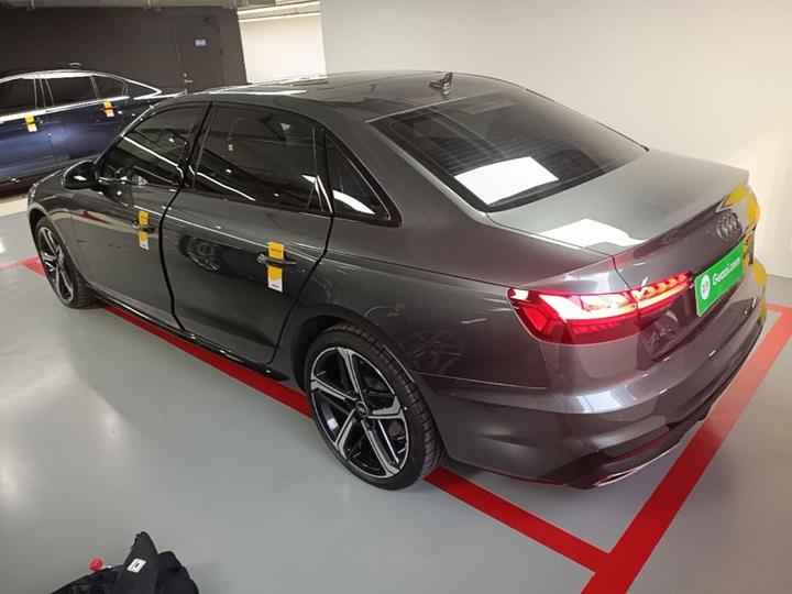 A4L 2024 40 TFSI Luxury Dynamic photo 4