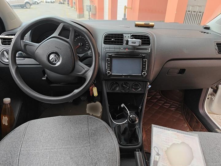 Polo 2014 1.4L MT photo 5