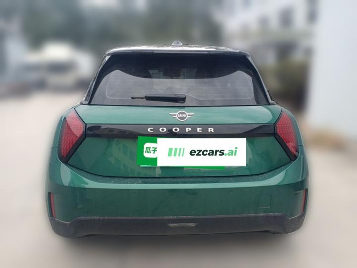 MINI COOPER 2025 456km COOPER E Classic photo 3