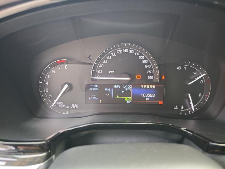 XT5 2018 28E AWD Tech photo 4