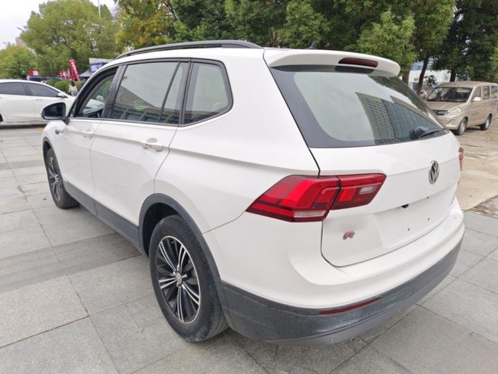 Tiguan L 2020 330TSI AT RWD China VI photo 4