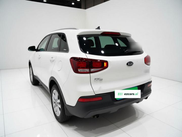 KX3 2015 1.6L MT RWD GL photo 4