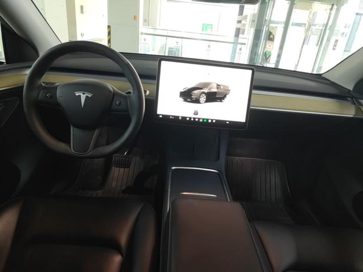 Model Y 2022 Facelift Long Range AWD photo 6