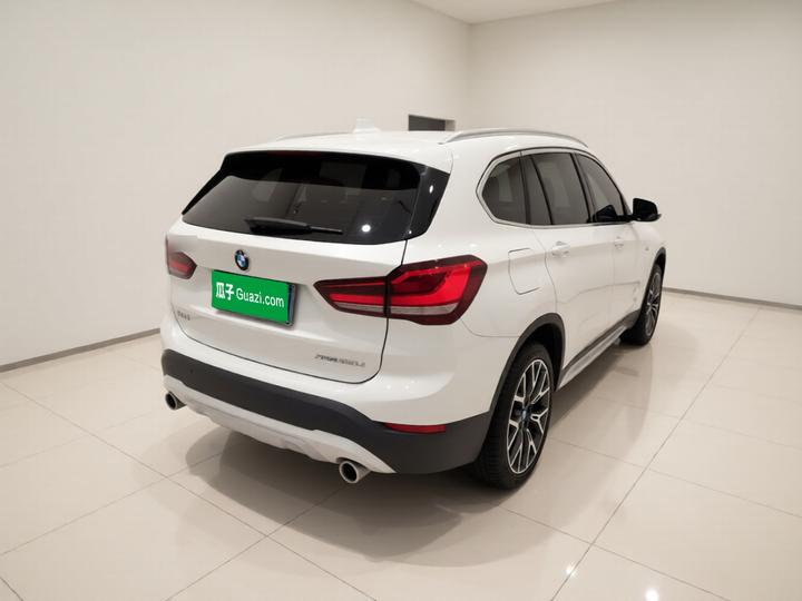 X1 2021 xDrive25Li Exclusive photo 4