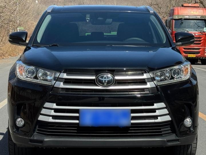 Highlander 2018 2.0T AWD Luxury 7-Seater China V photo 4