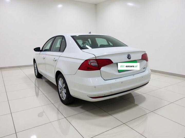Bora 2016 1.6L MT Comfort photo 4