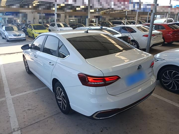 Lavida 2024 1.5L AT photo 4