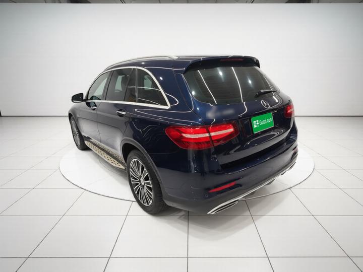 GLC 2017 GLC 260 4MATIC Dynamic photo 4