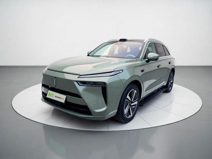 Blue Mountain 2025 AWD Ultra