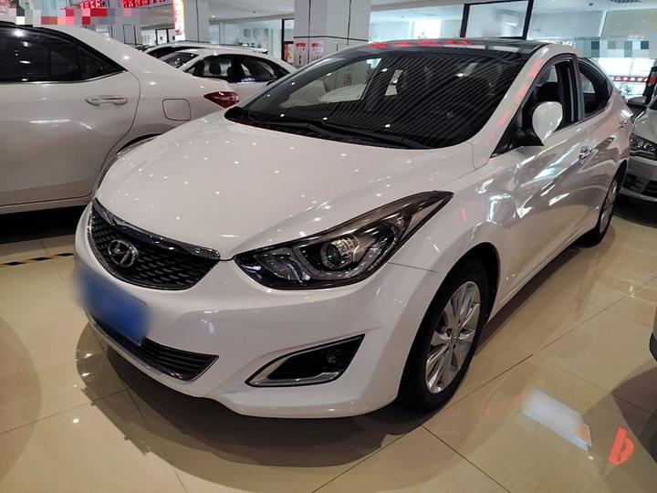Elantra 2016 1.6L AT Premium